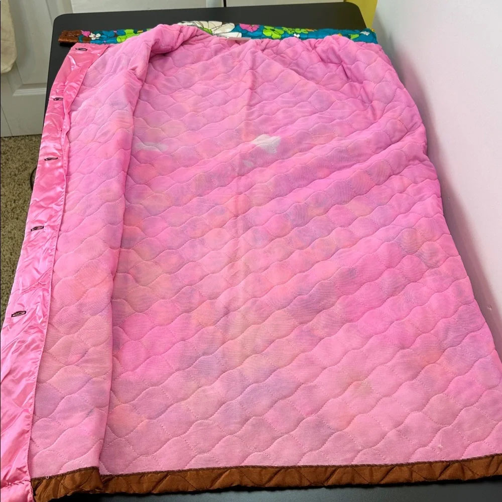 Vintage 70’s Quilted Floral Button Up Maxi Skirt XS/S Vibrant Retro Smooth Silky